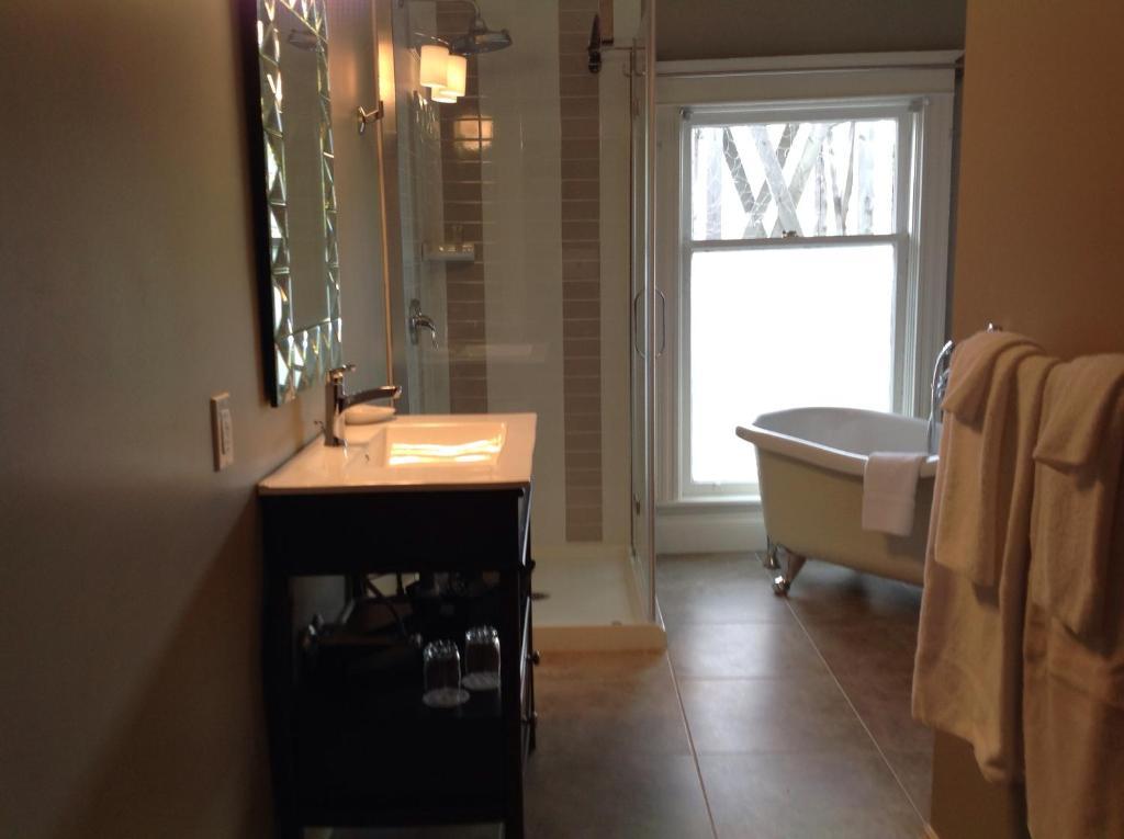 Auberge Inn Thyme Shediac Room photo